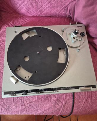 Giradischi a cinghia Technics