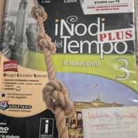 Libri di testo di storia scuola media