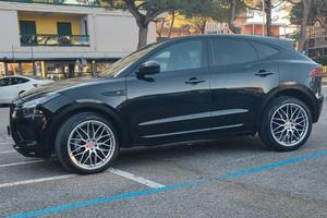 JAGUAR E-PACE 2.0D R-Dynamic S AUT AWD 150 CV