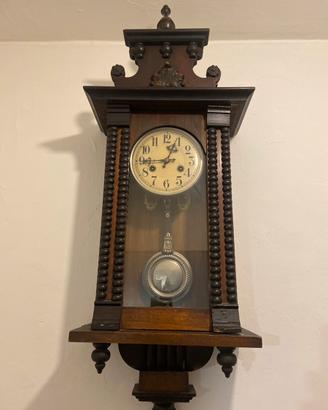 Antico Orologio è 4 Sedie da vendere
