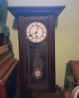 Orologio a pendolo da riparare