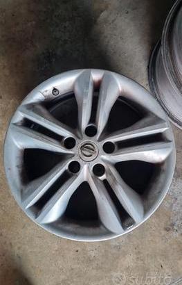 Cerchi in lega Nissan Qashqai/Juke raggio 17