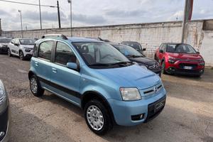 Fiat Panda 1.2/gpl 4X4 “GANCIO TRAINO”
