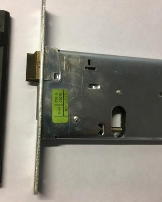 Serratura CISA 44460-70 a infilare