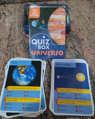 Ferma libri + Portapenne + Carte da quiz 