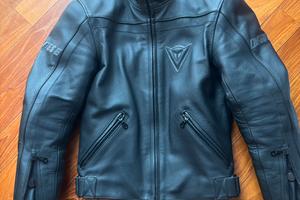 Tuta in pelle da moto