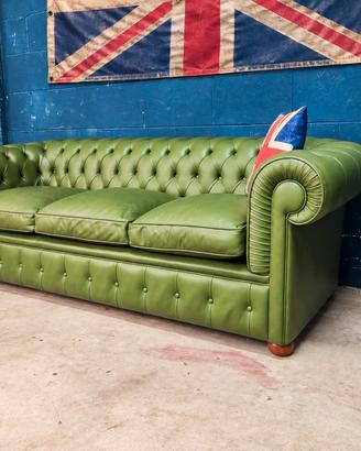 Divano club Chester Chesterfield pelle inglese 