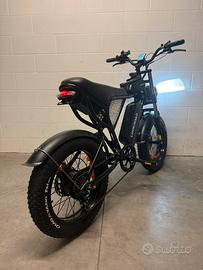 Bici elettrica  design motorino NUOVA