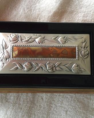 Portagioie in legno e bassorilievo e argento 925