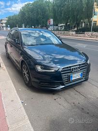 Audi A4  S-line