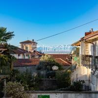 BILOCALE SU DUE LIVELLI NEL CUORE DI CAVORETTO