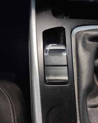 Leva freno a mano AUDI A4 1968cc diesel del 2011
