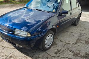 FORD  FIESTA  1200