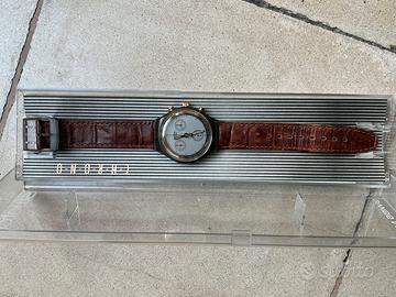Swatch Chrono Goldfinger