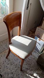 Sedie e Tavolo + Vetrina