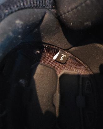 casco motociclista 
