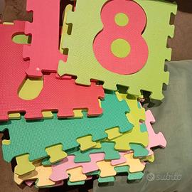 TAPPETO E GIOCO PER GATTONARE E AREA BIMBO