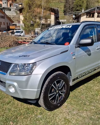 Suzuki Grand Vitara 1.9 DDiS 5 porte