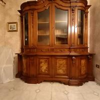 Sala completa in stile classico