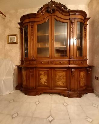 Sala completa in stile classico