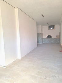 Locale commerciale sito in via Lubiana Carbonia