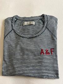 A&F Abercrombie &Fitch tshirt