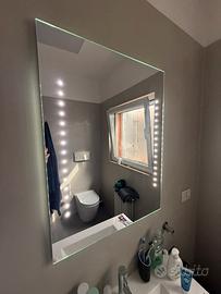 Specchio bagno illuminato