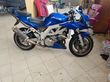 Suzuki SV1000S
