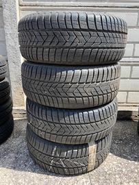 Pneumatici 215 55 17 Pirelli