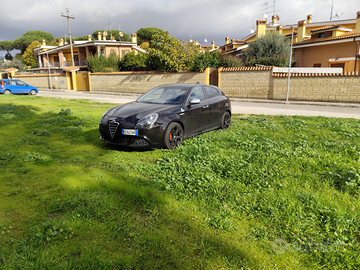 Alfa romeo Giulietta quadrifoglio verde 235cv