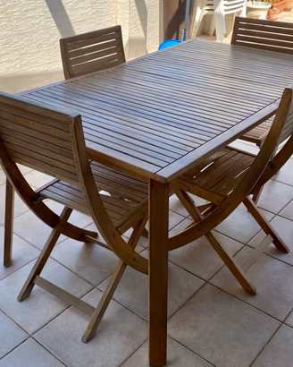 Set terrazzo: tavolo/sedie/pallet/sdraio/ombrellon