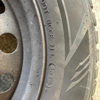 cerchi con gomme lancia Musa