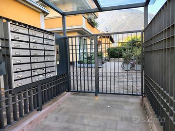 Trento, via Buccella, appartamento con cortile di