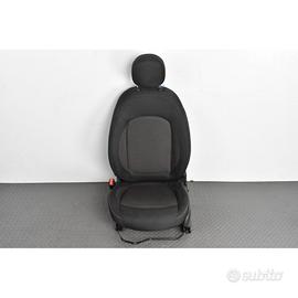 Salve,  N 2 sedili  mini Cooper semi nuovi