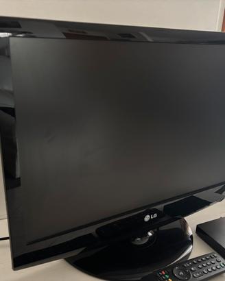 Tv LG 22 pollici con decoder