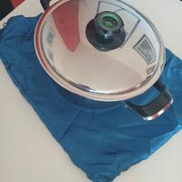 Pentola AMC con coperchio