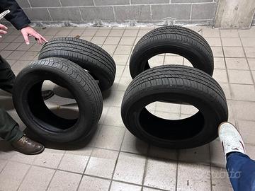 gomme usate 1956515 Estivo TOYO - THRANPATH A11 - 