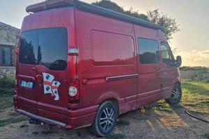 CAMPER INTEGRALE 6 POSTI L2 H2