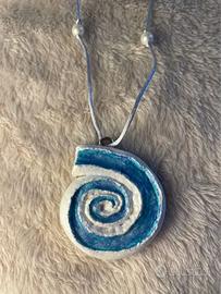 Collana conchiglia in argilla