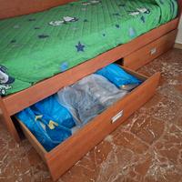 Letti a castello n.2 in color ciliegio come nuovi