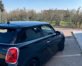 Mini minor nera 73000 km unico proprietario