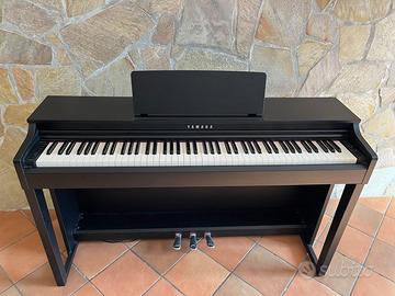 Piano Yamaha