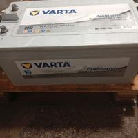 Batteria Varta alta potenza 225 Ampere