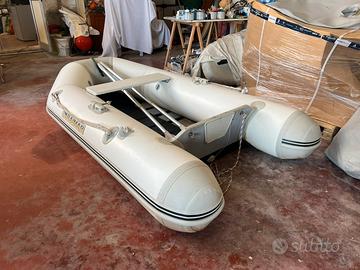 Piccolo gommone