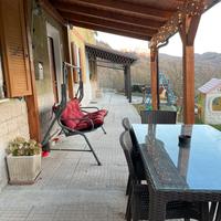 Casa indipendente terra-cielo vista Appennini