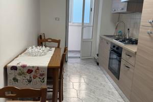 Appartamento arredato in zona Borgo - Taranto
