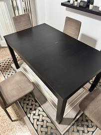 Tavolo da pranzo