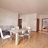 3 LOCALI A SEGNI