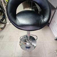 sgabello in ecopelle