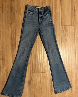 jeans a zampa